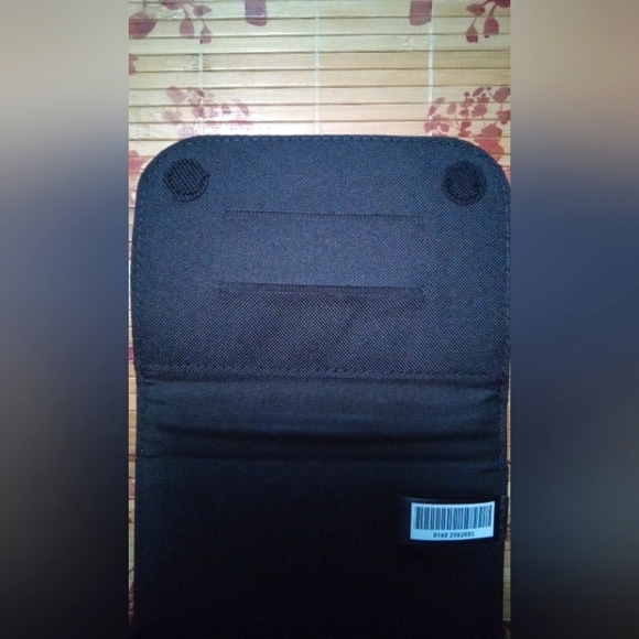 BMW Owners Manual Case - Picture 5 of 11